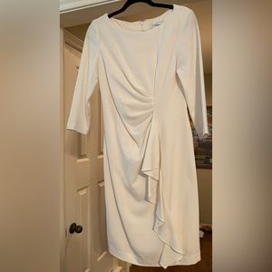 Jessica Howard cream dress - size 6